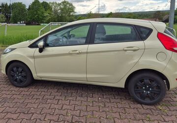 Ford Fiesta 74.900 km 4.600 &euro; Oberthulba 97723