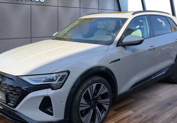 Audi Q8 e-tron 35.997 km 44.970 &euro; Schweinfurt 97424