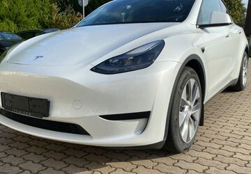 Tesla Model Y 20.000 km 33.950 &euro; Bad Kissingen 97688