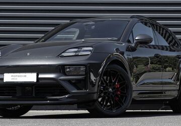 Porsche Macan 9.900 km 119.890 &euro; Estenfeld 97230