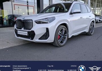 BMW iX1 29.332 km 43.850 &euro; Schweinfurt 97424