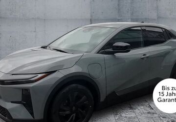 Toyota C-HR 1.500 km 43.590 &euro; Schweinfurt 97422