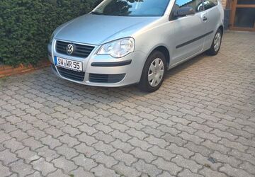 VW Polo 128.300 km 2.500 &euro; Gochsheim 97469