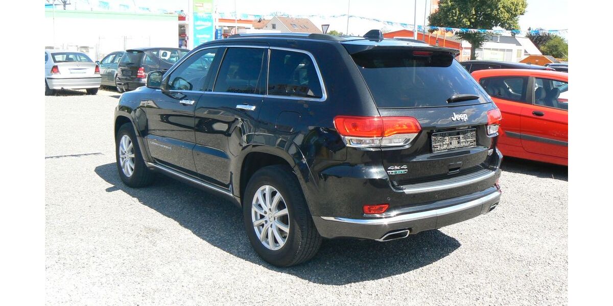 Jeep Grand Cherokee 204.000 km 12.390 &euro; SCHWEINFURT 97424