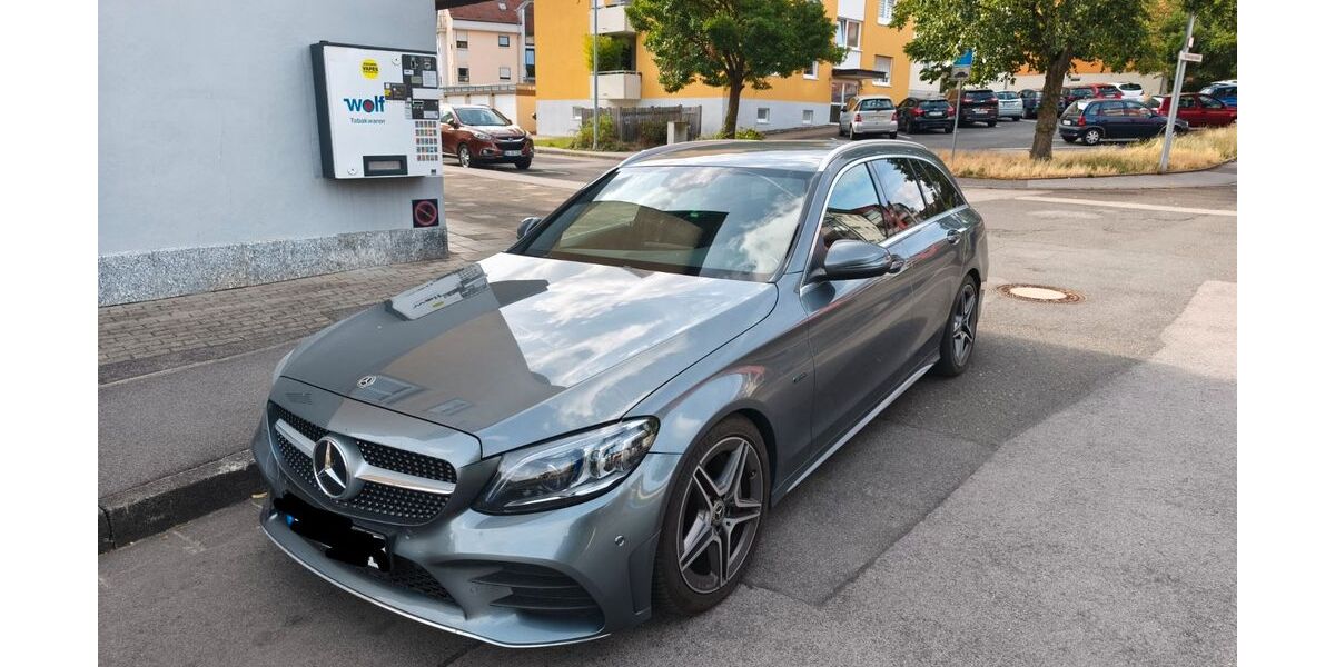 Mercedes-Benz C 300 74.000 km 28.500 &euro; Haßfurt 97437