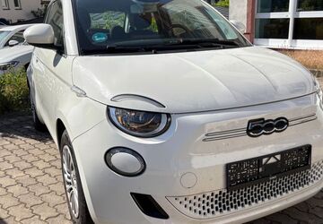 Fiat 500e 34.520 km 15.950 &euro; Bad Kissingen 97688
