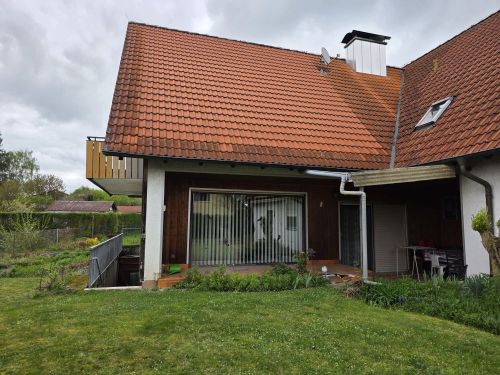 Großzügiges 3-Familienhaus, ebenerdige Praxis Arztpraxis in 97464 Niederwerrn (ID 10479) - Mehrfamilienhaus, Wohnhaus Niederwerrn Niederwerrn | Angebot:19090821