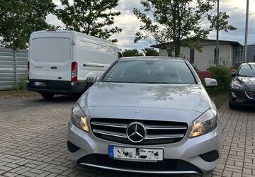 Mercedes-Benz A 180 103.476 km 8.000 &euro; Schweinfurt 97424