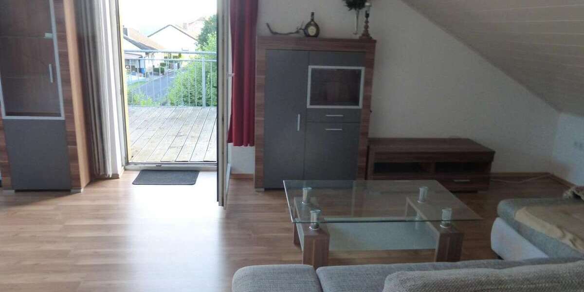 Etagenwohnung Arnstein-Halsheim Halsheim - 3 Zimmer, 67 m&sup2;, 640&euro; | Angebot:27320371