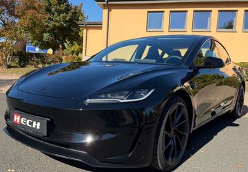 Tesla Model 3 39.682 km 39.999 &euro; Bad Bocklet 97708