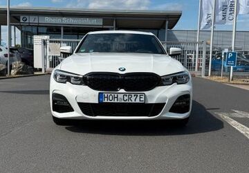 BMW 330 110.000 km 28.500 &euro; Riedbach 97519