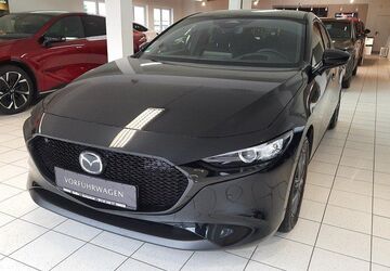 Mazda 3 5.498 km 25.950 &euro; Burkardroth 97705