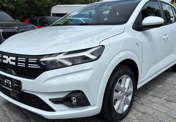 Dacia Sandero 24.217 km 15.880 &euro; Haßfurt 97437