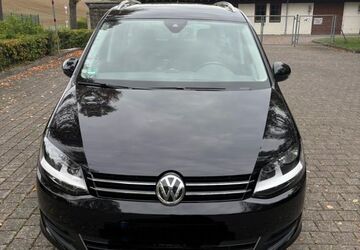 VW Sharan 61.310 km 26.500 &euro; Estenfeld 97230