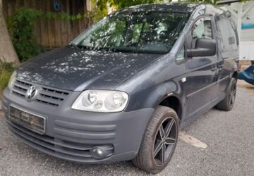 VW Caddy 144.500 km 3.999 &euro; Arnstein-Heugrumbach 97450