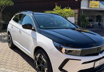 Opel Grandland (X) 15.265 km 27.900 &euro; Maßbach/Poppenlauer 97711