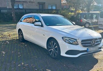 Mercedes-Benz E 300 136.700 km 20.999 &euro; Hofheim 97461