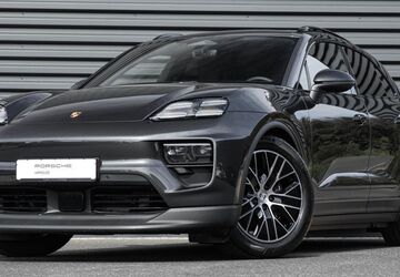 Porsche Macan 15.900 km 81.890 &euro; Estenfeld 97230