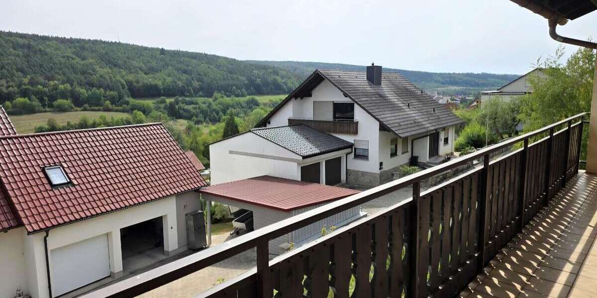 Etagenwohnung Halsheim-Arnstein Arnstein - 4 Zimmer, 120 m&sup2;, 1.150&euro; | Angebot:27320402