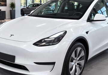 Tesla Model Y 114.450 km 28.750 &euro; Bad Kissingen 97688