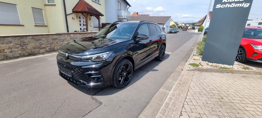 VW Tiguan 25.900 km 43.990 &euro; Stammheim 97509