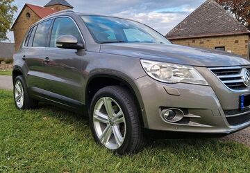 VW Tiguan 91.670 km 14.890 &euro; Schleerieth 97440
