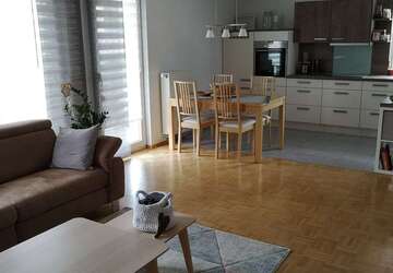 Wohnung Sennfeld Rempertshag - 3 Zimmer, 96 m&sup2;, 1.180&euro; | Angebot:27300793