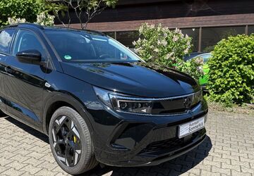 Opel Grandland (X) 40.478 km 25.900 &euro; Maßbach/Poppenlauer 97711