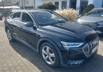 Audi e-tron 18.900 km 28.700 &euro; Niederlauer 97618