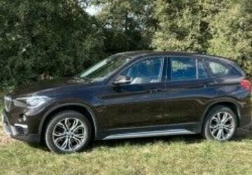 BMW X1 167.000 km 11.900 &euro; Sand 97522